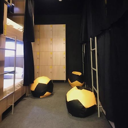 Yellow Park Hostel Koktobe Dış mekan fotoğraf