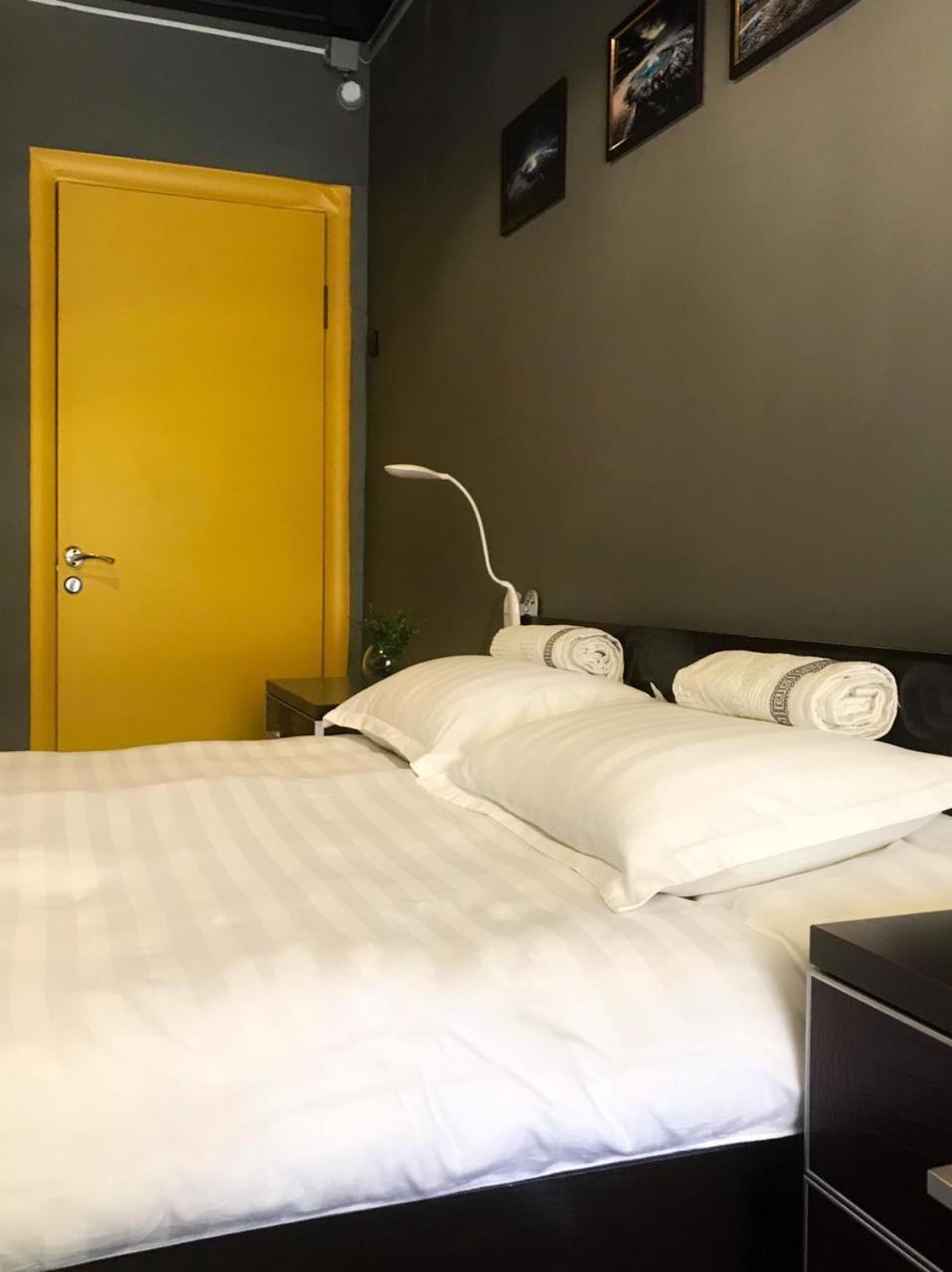 Yellow Park Hostel Koktobe Dış mekan fotoğraf